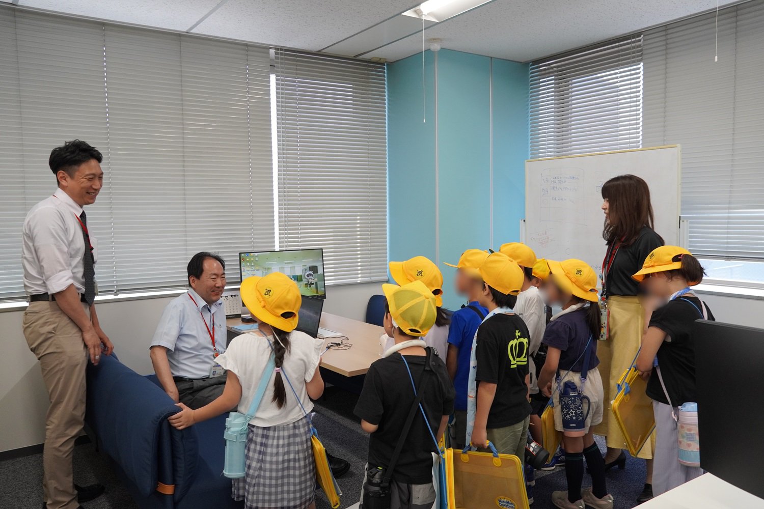 オフィス見学4ぼかし.JPG